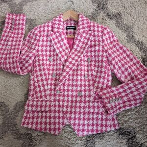 Georgous Karl Lagerfeld Houndstooth Blazer Size 4